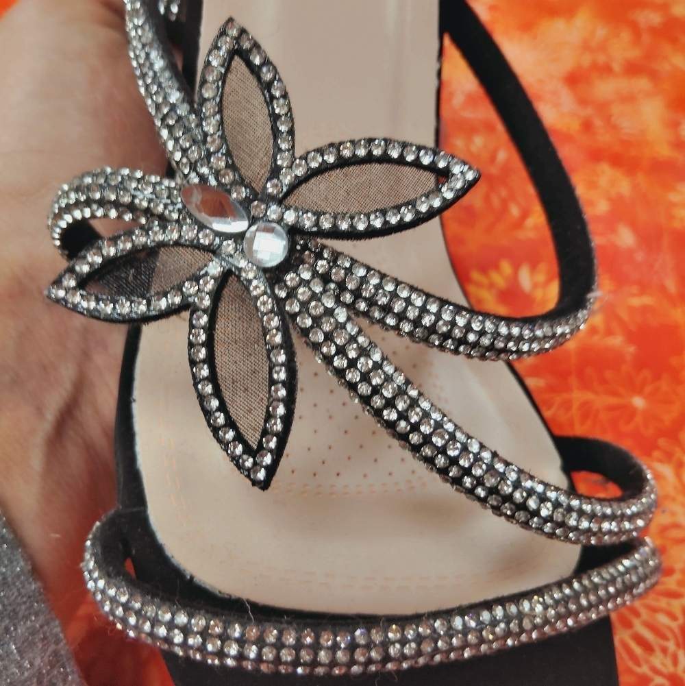Women's Delicacy Sparkly Rhinestone Black High Heeled Shoes Size 7 1/2 7.5